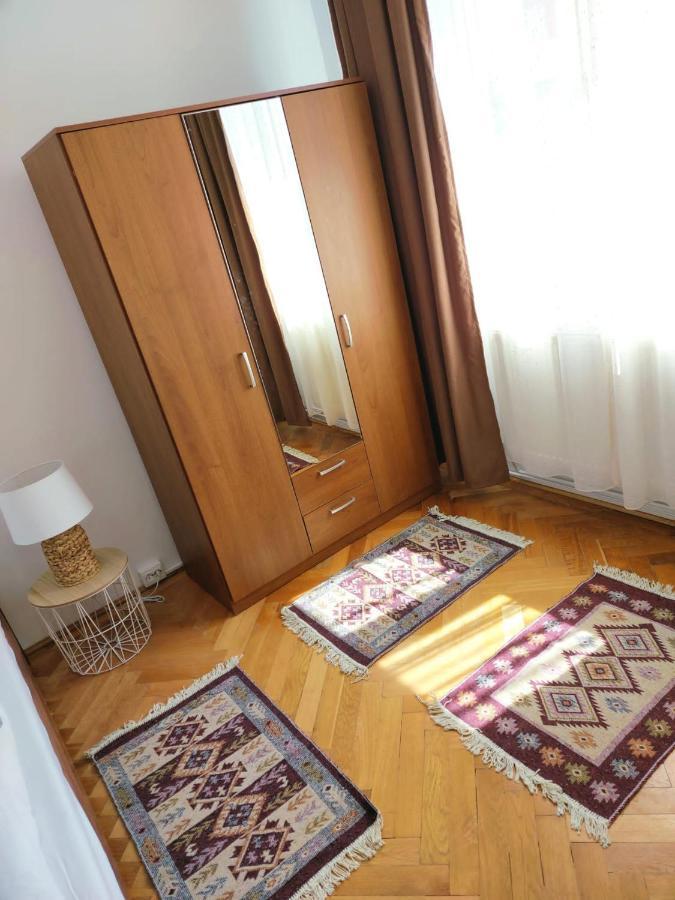 Cami Residence Sibiu Exteriör bild